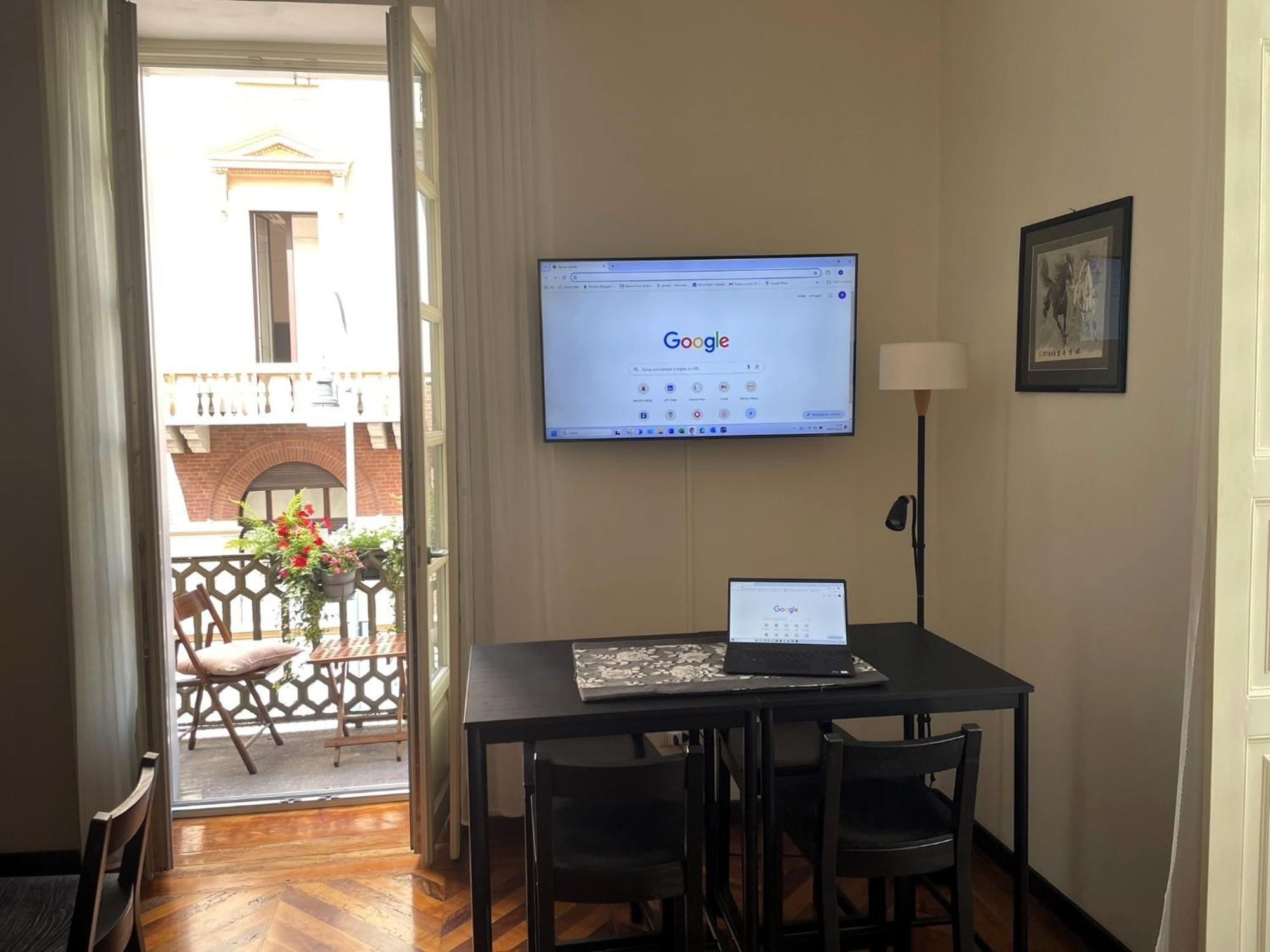 Apartamento Emozione Torino - Affascinante, Silenzioso, In Palazzo D'Epoca Pressi Piazza Solferino Exterior foto